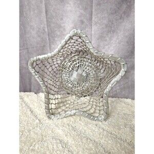 Hand Woven Silver Aluminum Metal‎ Wire Basket Star Shaped Fruit Basket Storage